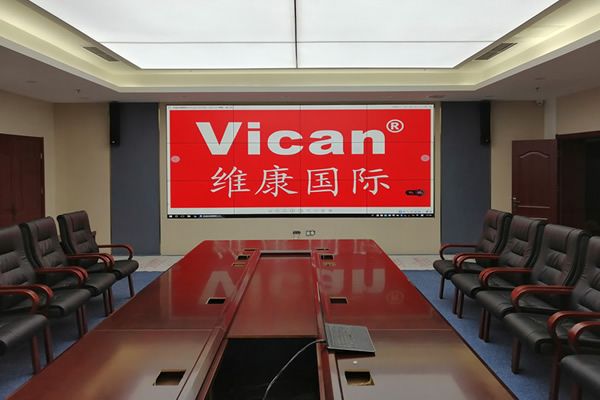 哪家無縫拼接屏廠家比較專業(yè)？