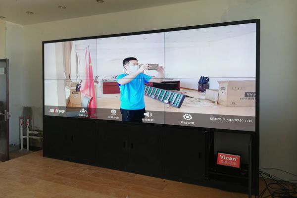 三星55寸液晶拼接屏有什么特點(diǎn)，目前市場上還有貨嗎