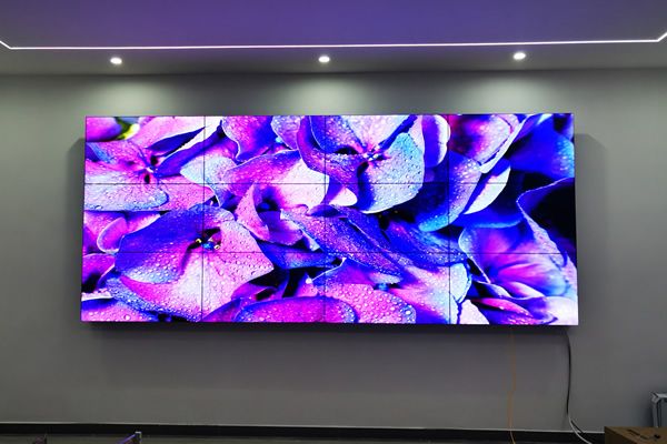 會議室顯示大屏使用拼接屏好，還是LED顯示屏好？