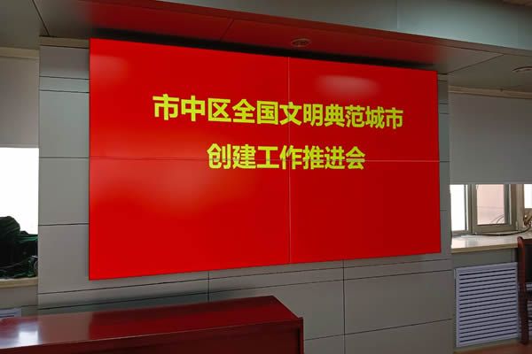 拼接屏價格多少錢由哪些參數(shù)決定？