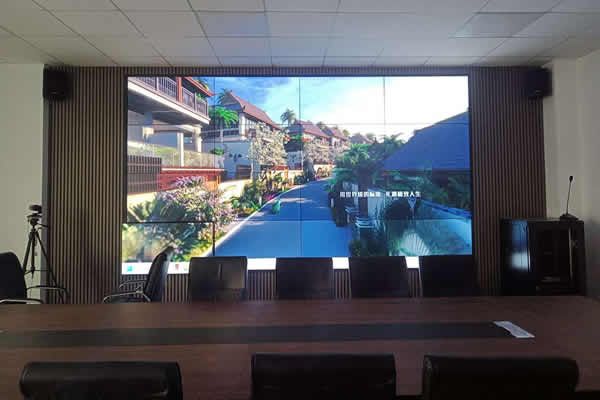 了解液晶拼接屏和LED顯示屏的區(qū)別，選擇顯示大屏不再糾結(jié)