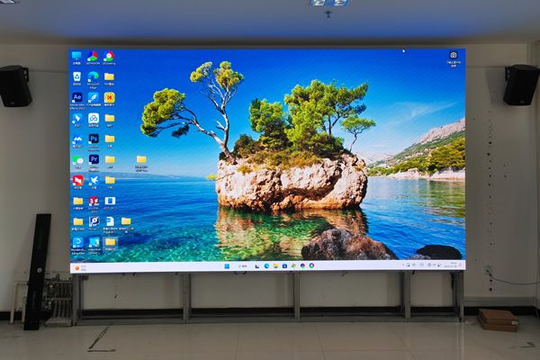 LED顯示屏怎么樣，LED顯示屏的優(yōu)缺點(diǎn)是什么