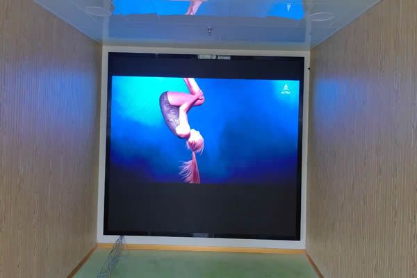 LED顯示屏模組和箱體的優(yōu)缺點有哪些，該怎么選擇？