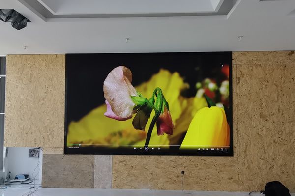 直播間背景墻顯示屏有哪些，直播大屏用那種好？