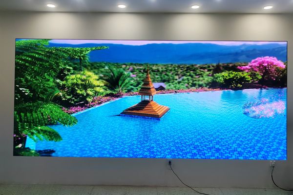 室內(nèi)大屏用液晶拼接屏好，還是LED顯示屏好？