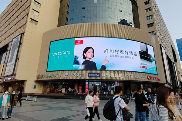 戶外LED顯示屏使用哪種規(guī)格型號好？