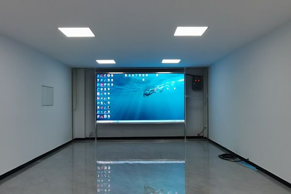 會(huì)議室LED大屏用P1.86的好，還是用P2的？