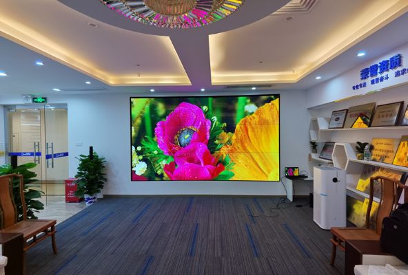 拼接屏點對點大分辨率顯示是怎么實現(xiàn)的？