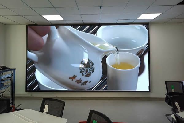 會(huì)議室LED顯示屏方案設(shè)計(jì)注意事項(xiàng)