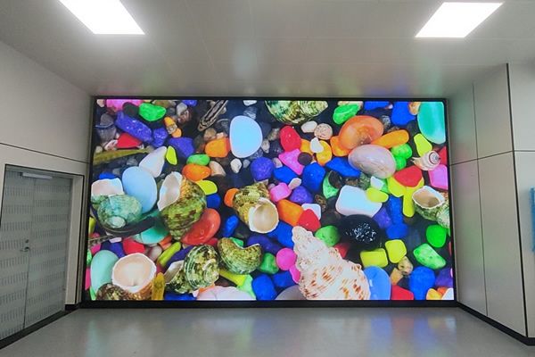 會(huì)議室LED大屏尺寸做多大合適，用哪種型號(hào)好？