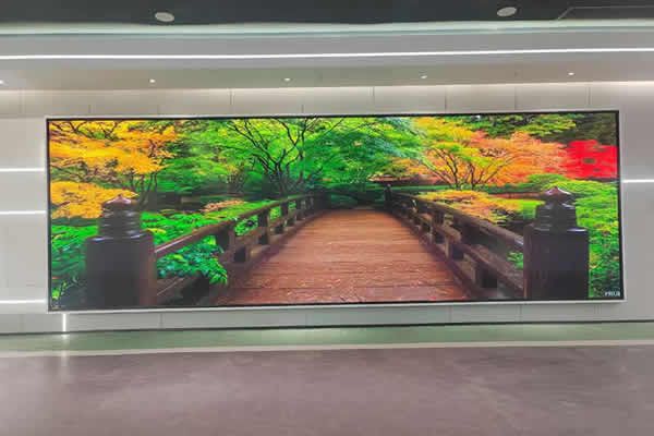 音樂廳led屏幕一般多少寸合適，用P幾的？