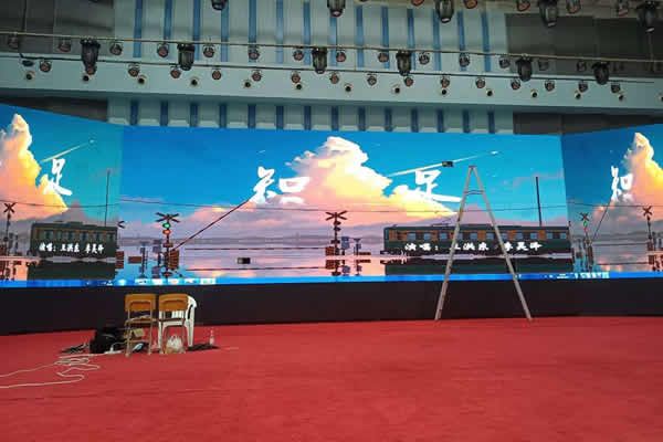 賽事經(jīng)濟(jì)熱潮涌動(dòng)，LED顯示屏筑牢沉浸式觀賽體驗(yàn)基石